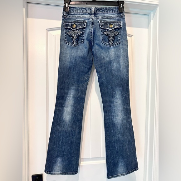 Bundle of 2 pair Wrangler and Wildflower bootcut Sz. 1x32. - Picture 10 of 14